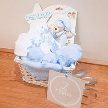 Lade das Bild in den Galerie-Viewer, Personalisierte Baby Geschenke nach Wunsch ab…