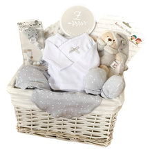Lade das Bild in den Galerie-Viewer, Baby Geschenk zur Geburt ZAY BABY SHOP