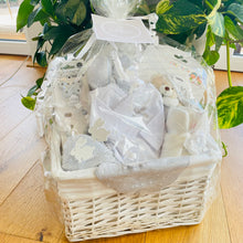 Lade das Bild in den Galerie-Viewer, Babygeschenke Grau ZAY BABY SHOP