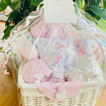 Lade das Bild in den Galerie-Viewer, Erstausstattung für Neugeboren Roda Mädchen ZAY Bay Shop