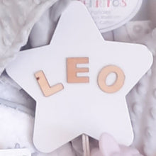 Lade das Bild in den Galerie-Viewer, Personalisierte Geschenk zur Geburt