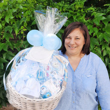 Lade das Bild in den Galerie-Viewer, Personalisierte Baby Geschenke nach Wunsch ab…