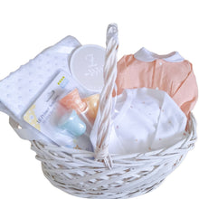 Load image into Gallery viewer, Weinachtsgeschenk zur Geburt , Babygeschenk