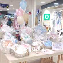 Load image into Gallery viewer, Baby Hamper Gift for Birth  Charité Berlin
