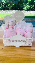 Laden und Abspielen von Videos im Galerie-Viewer, Personalisierte Baby Geschenk Emilia (Name des Babys)
