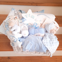 Lade das Bild in den Galerie-Viewer, Geschenk zur Geburt personalisiert mit Name-Blau,Rosa,Natur
